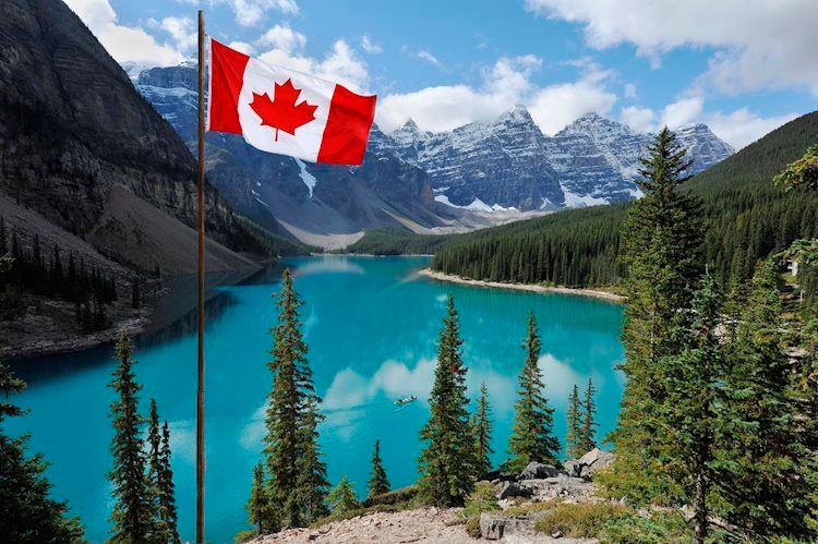 Real GDP expands by 0.1% in October as expected