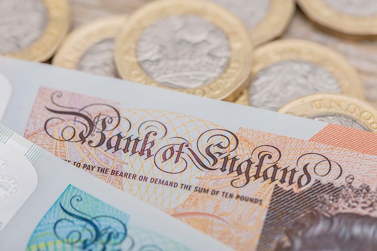 GBP/USD holds steady near multi-week top as traders await this week’s key data/event risks
