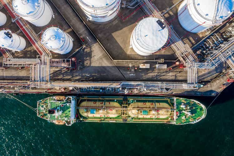 Environmentalists sue U.S. to stop planned Enterprise oil export facility (NYSE:EPD)