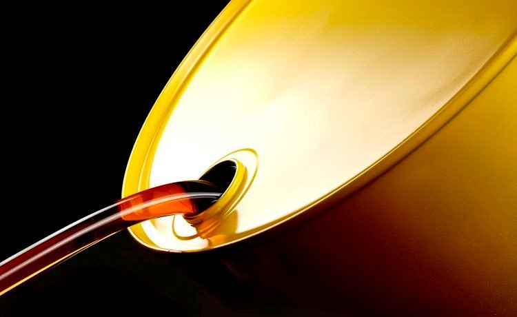 WTI crude slumps nearly 5% on global economic concerns, forecast downgrades