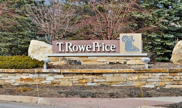 T. Rowe Price raised to Neutral at Citi as outflows seen easing in 2024 (NASDAQ:TROW)