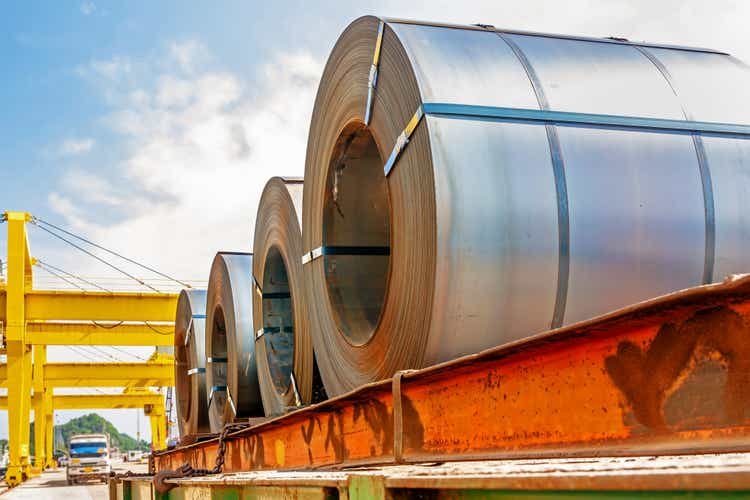 Cleveland-Cliffs hikes prices on steel products for fifth straight month (NYSE:CLF)
