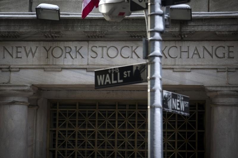 Wall Street surges, follows European stocks higher on rate cut hopes By Reuters