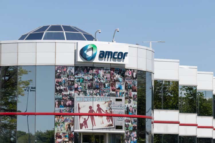 Amcor to buy Berry Global in $8.4B all-stock deal (NYSE:AMCR)
