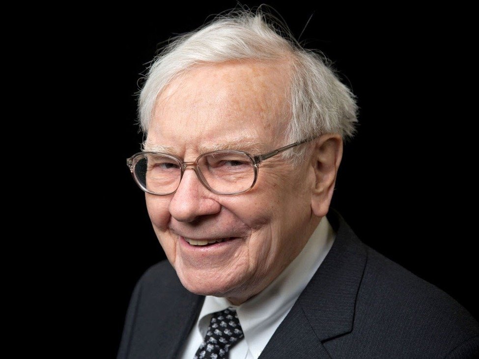 Berkshire Hathaway trims stake in Apple, buys Google – filing