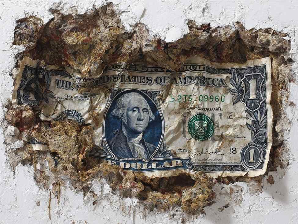 US dollar falls further as gold nears $5000